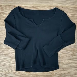 BRANDY MELVILLE ribbed scoop neck crop top